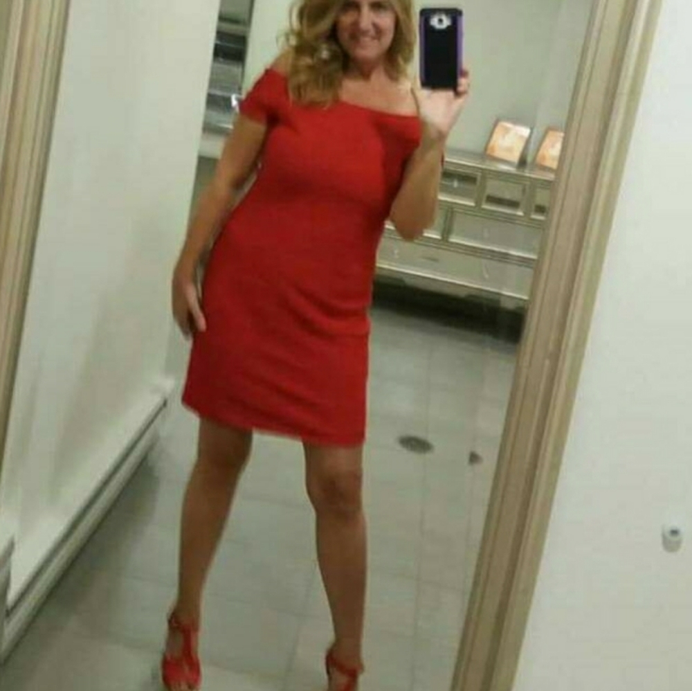 Dress - Picture 5 of 5